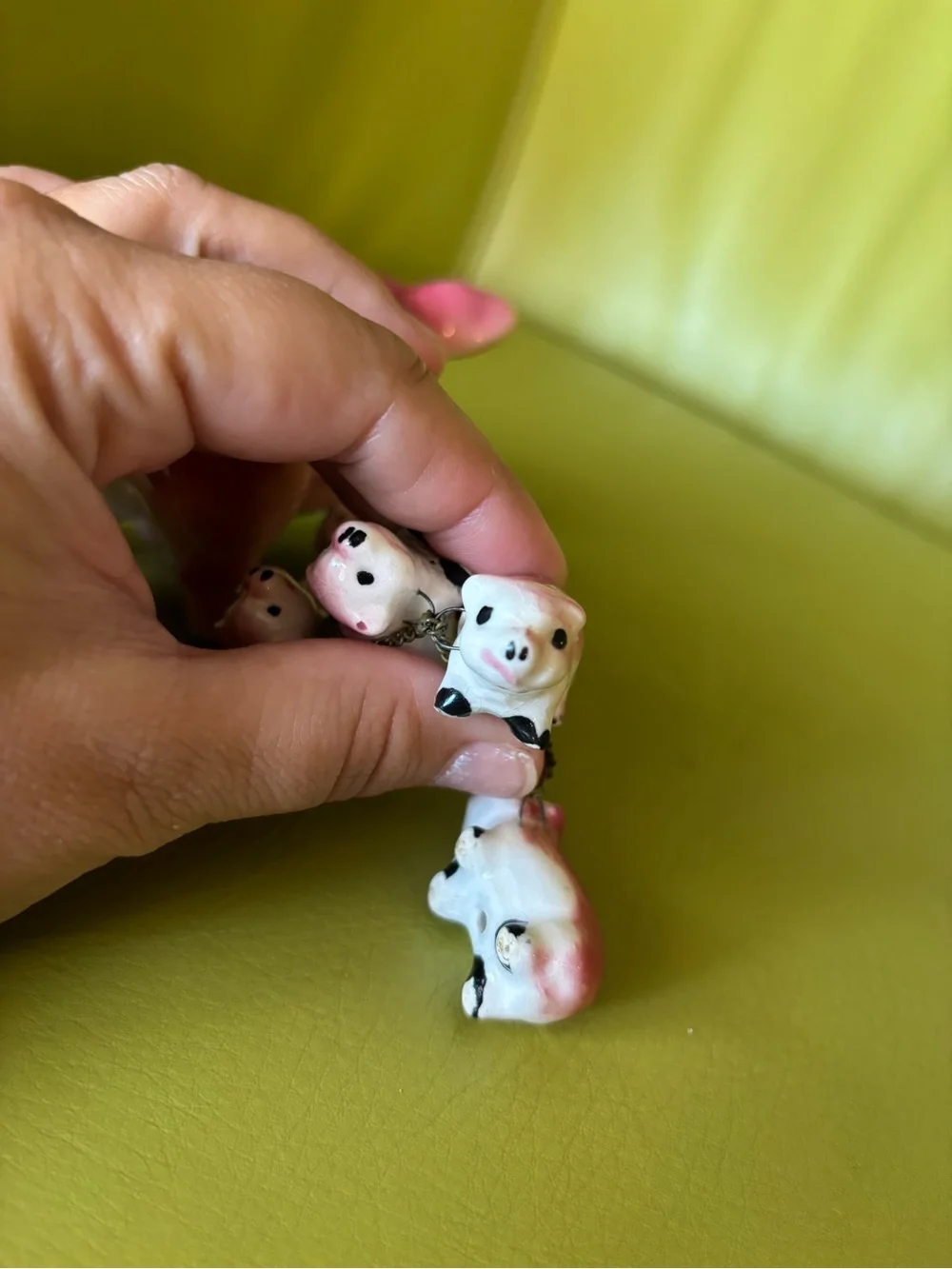 Vintage Porcelain Mama Pig & 7 Piglets on Chain Figurine Farm Animal Family